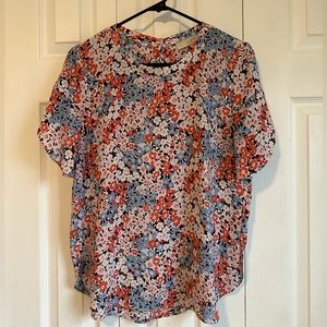 LOFT short sleeved floral top